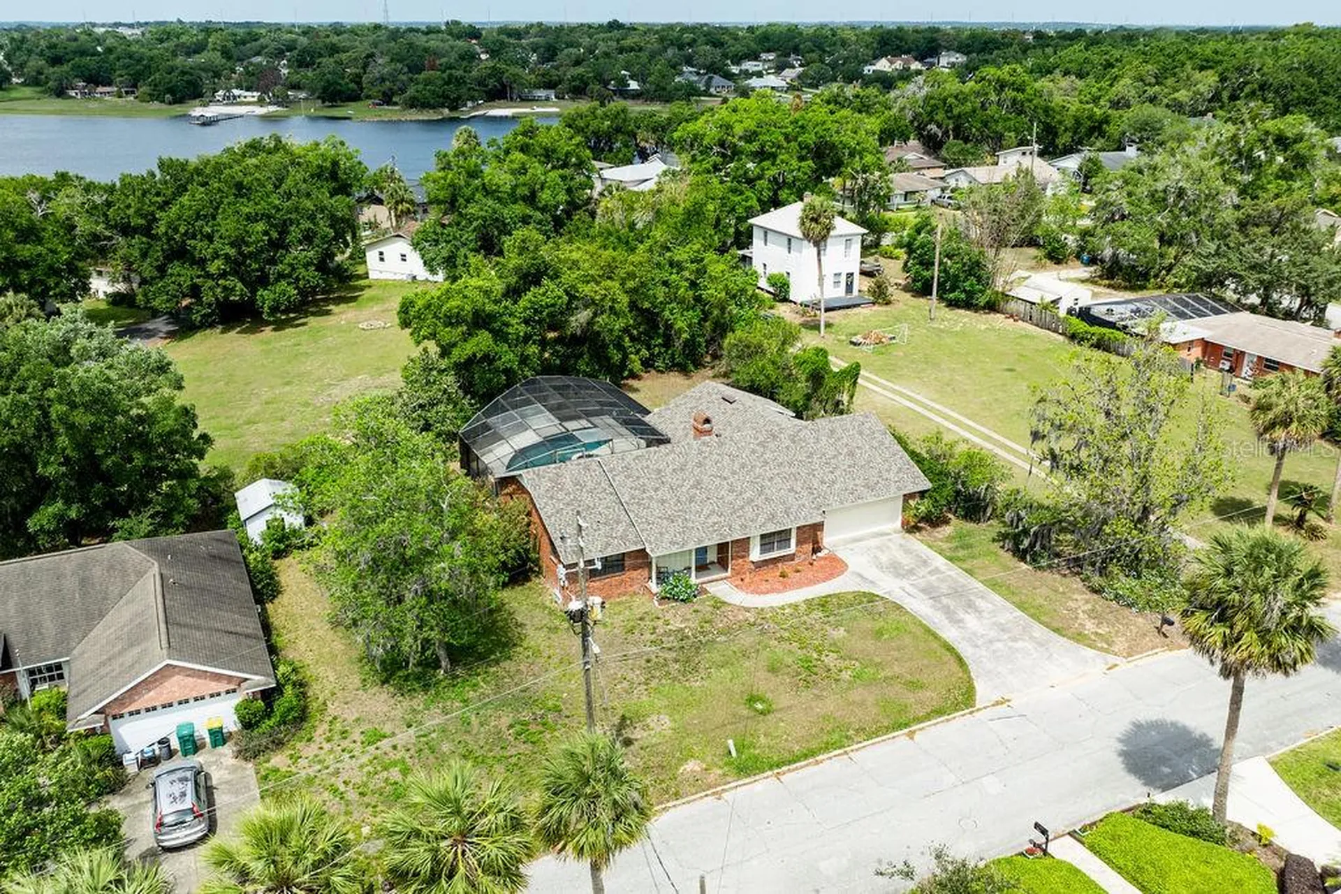 1606 Fahnstock Street Eustis FL 32726