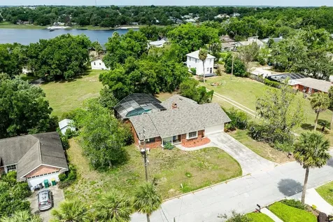 1606 Fahnstock Street Eustis FL 32726
