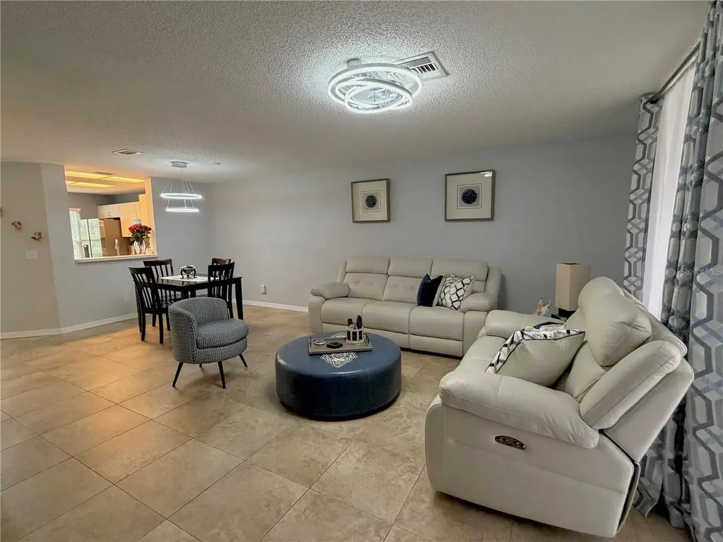 2122 Clover Hill Road Palm Harbor FL 34683
