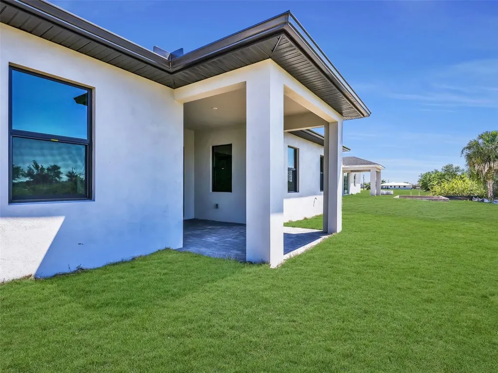 1310 NW 11th Terrace Cape Coral FL 33993