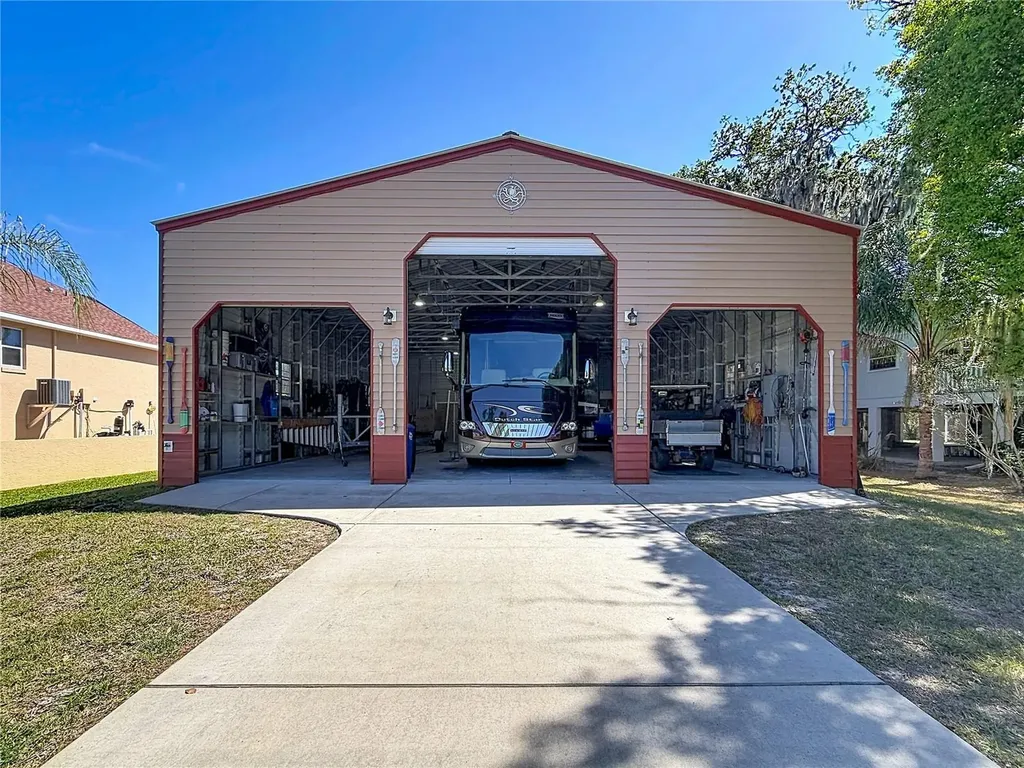 1920 NW 16th Street Crystal River FL 34428