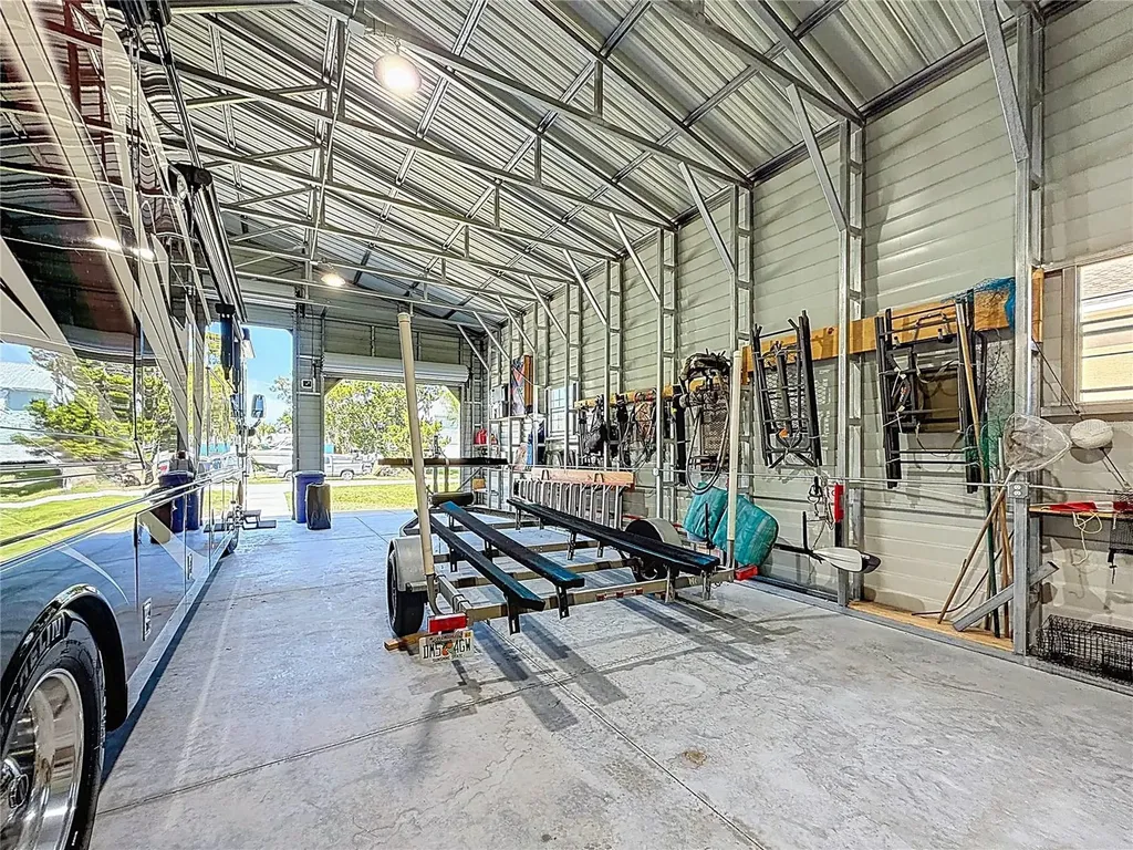 1920 NW 16th Street Crystal River FL 34428