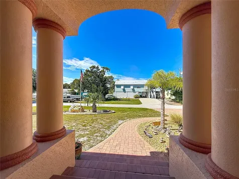 1920 NW 16th Street Crystal River FL 34428