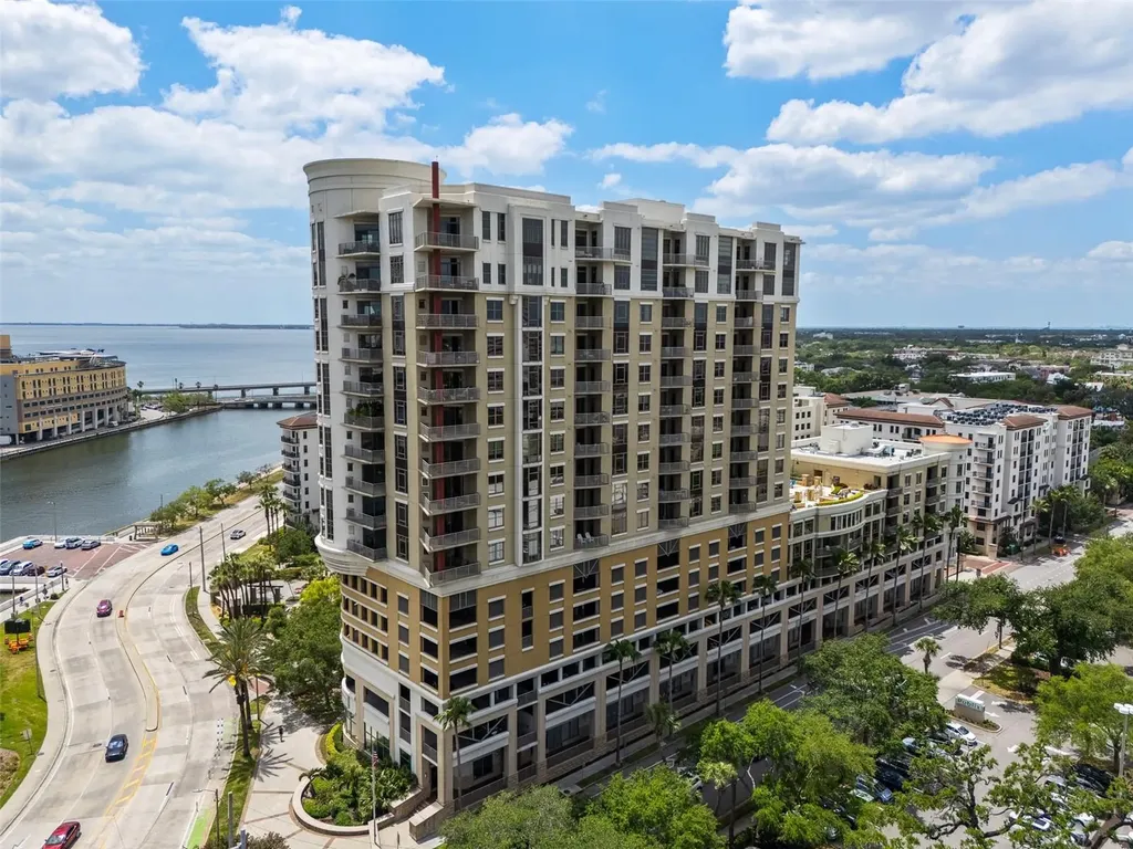 275 Bayshore Boulevard Tampa FL 33606