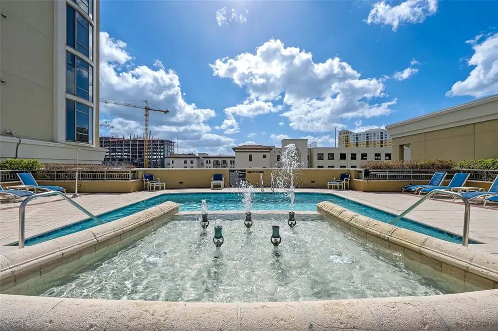 275 Bayshore Boulevard Tampa FL 33606
