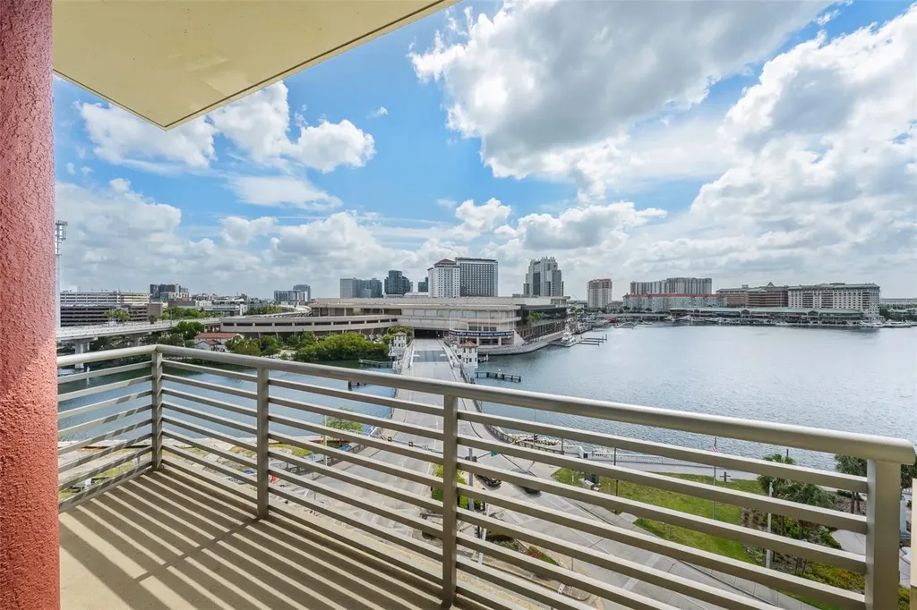 275 Bayshore Boulevard Tampa FL 33606