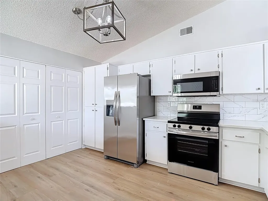 12405 Eagleswood Drive Hudson FL 34667