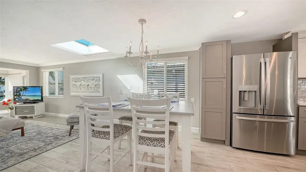 900 Spanish Drive N Longboat Key FL 34228
