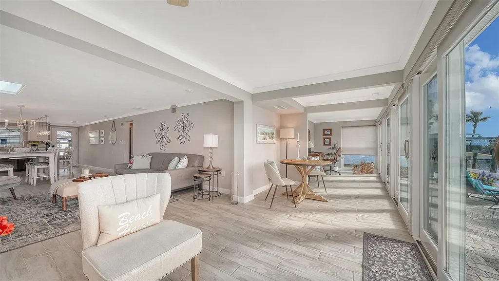 900 Spanish Drive N Longboat Key FL 34228