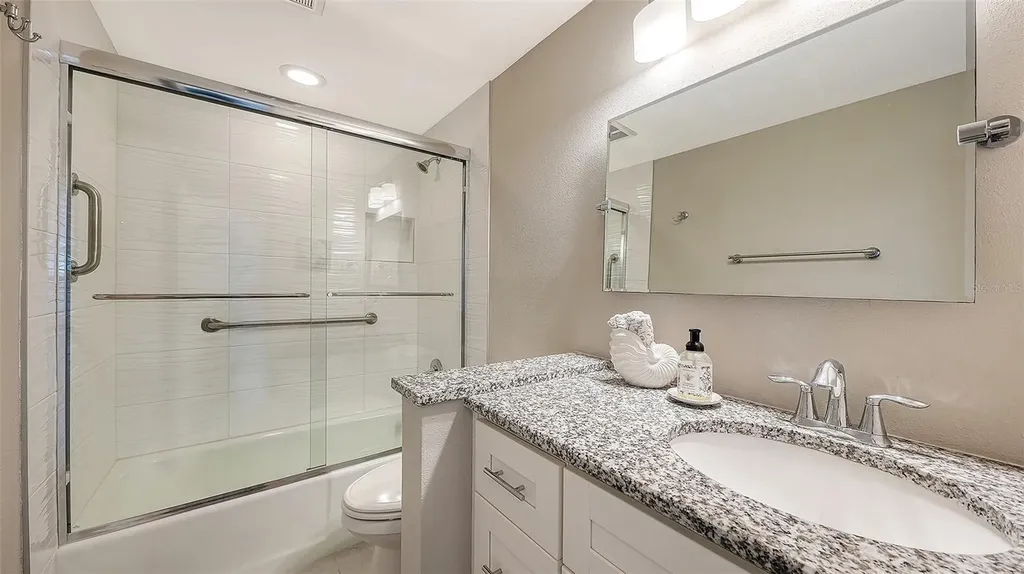 900 Spanish Drive N Longboat Key FL 34228