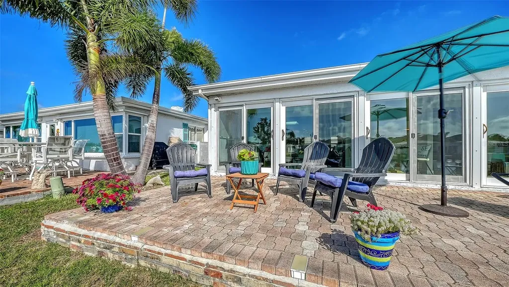 900 Spanish Drive N Longboat Key FL 34228