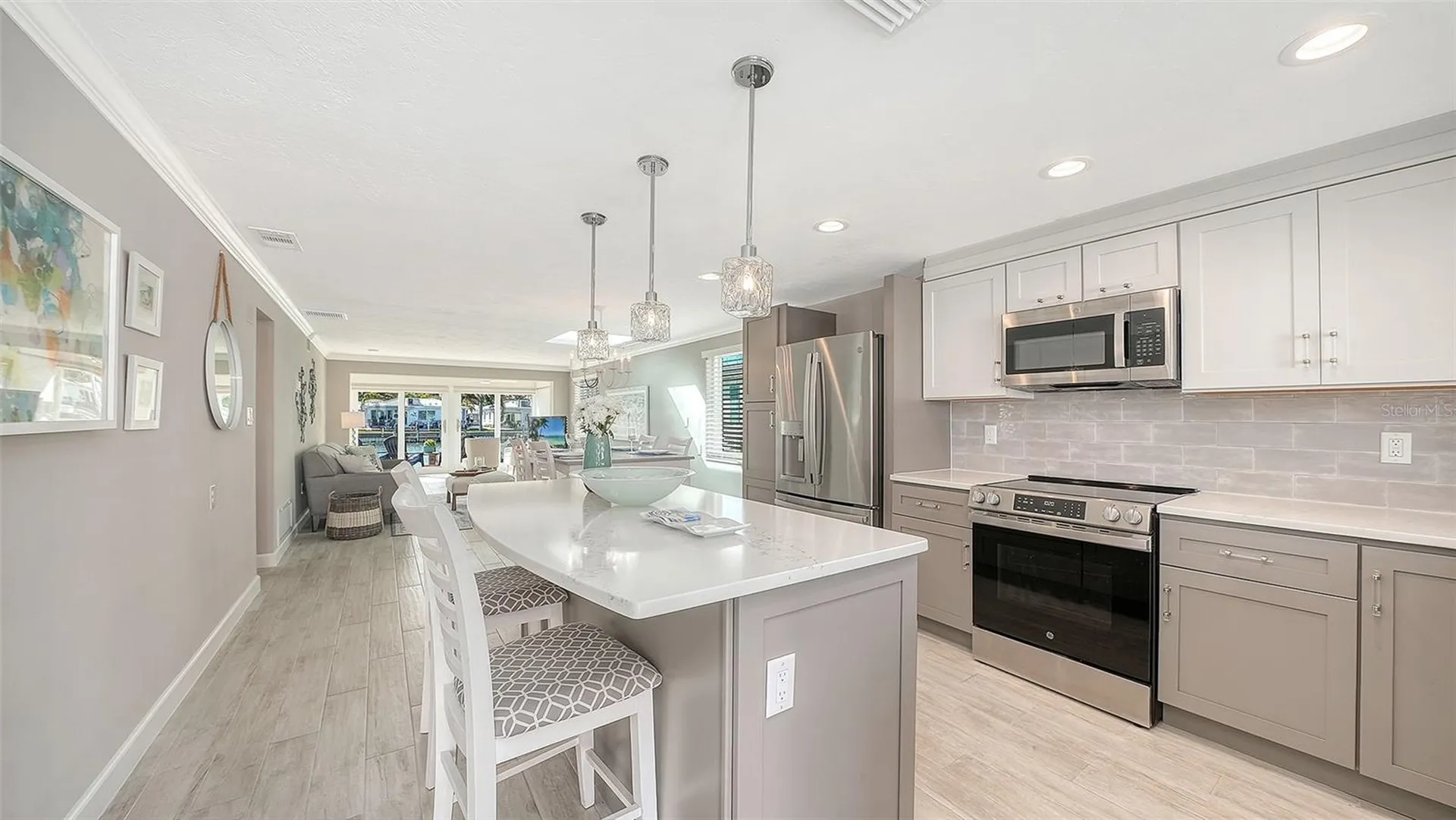 900 Spanish Drive N Longboat Key FL 34228