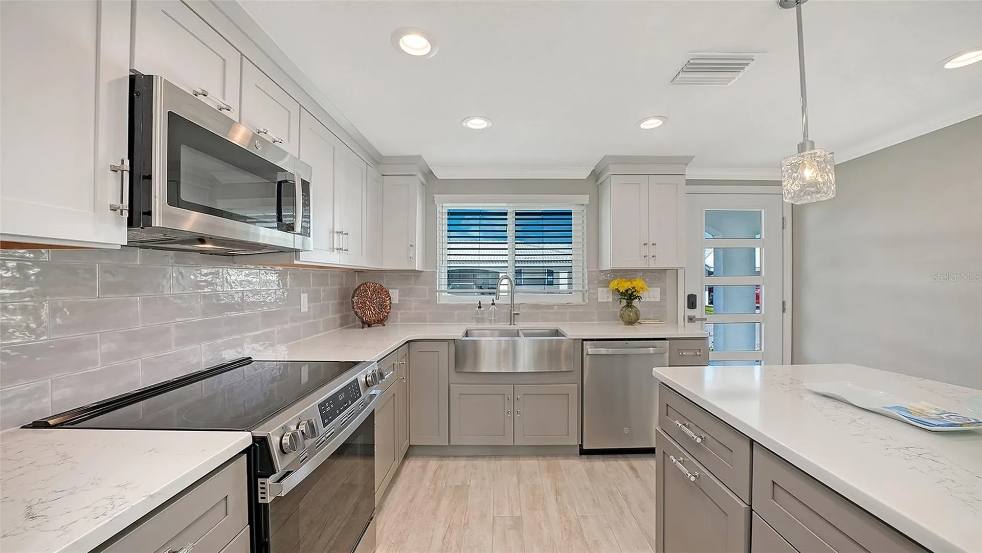 900 Spanish Drive N Longboat Key FL 34228