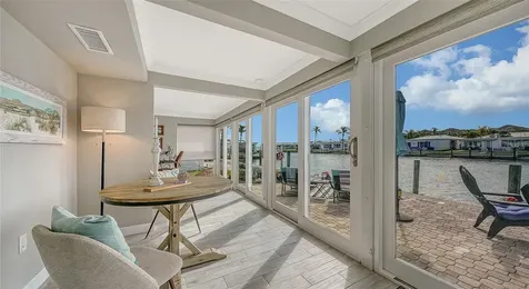 900 Spanish Drive N Longboat Key FL 34228