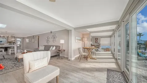 900 Spanish Drive N Longboat Key FL 34228