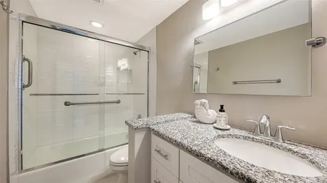 900 Spanish Drive N Longboat Key FL 34228