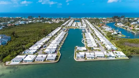 900 Spanish Drive N Longboat Key FL 34228