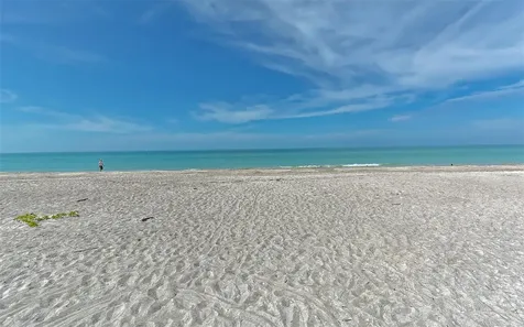 900 Spanish Drive N Longboat Key FL 34228