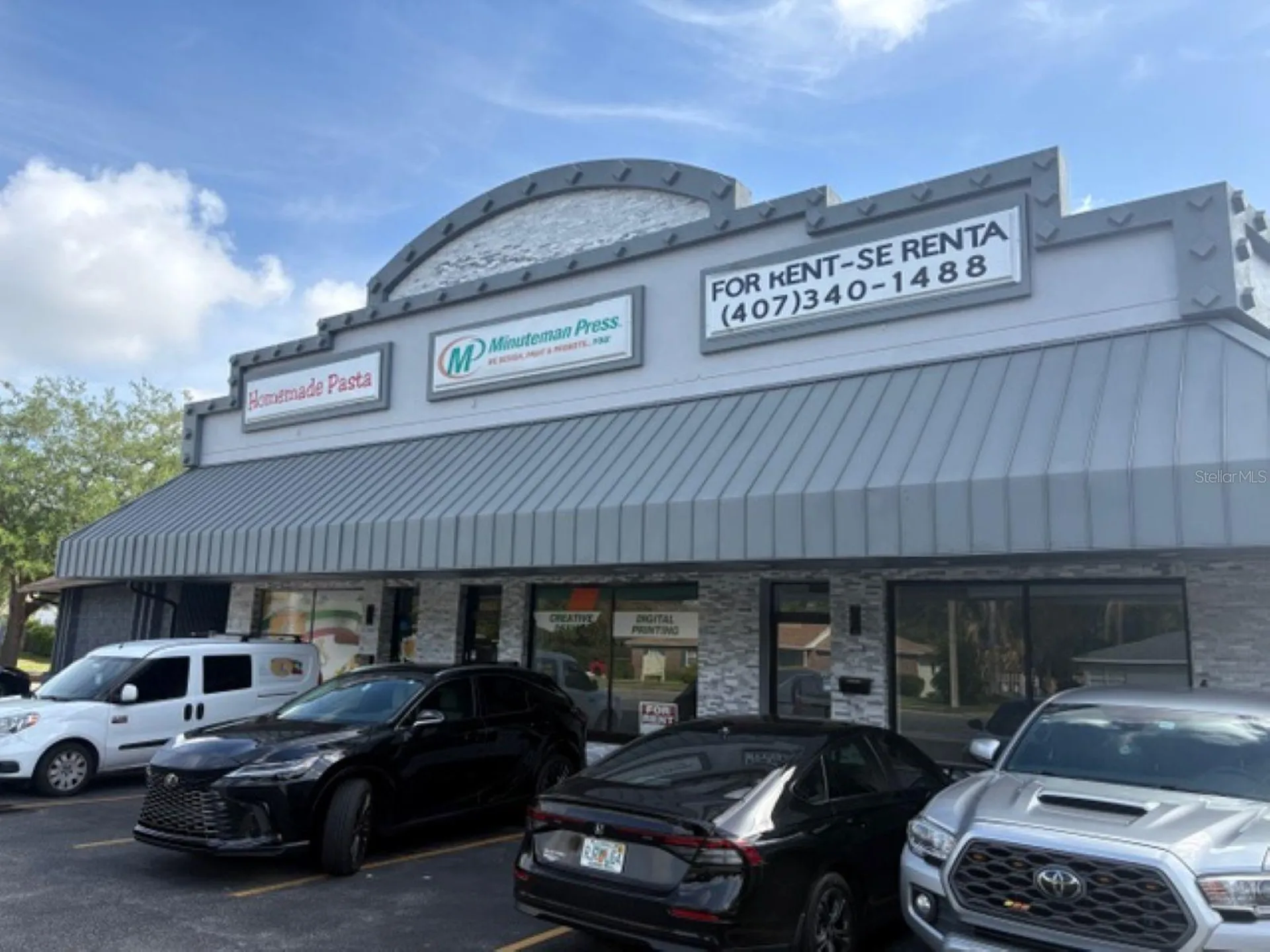 4207 Edgewater Drive Orlando FL 32804