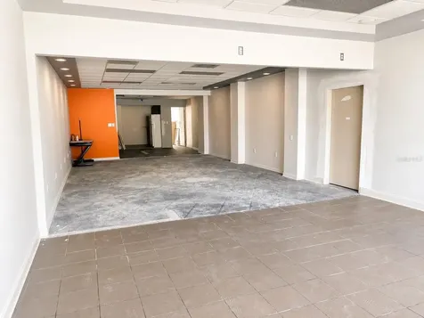 4207 Edgewater Drive Orlando FL 32804