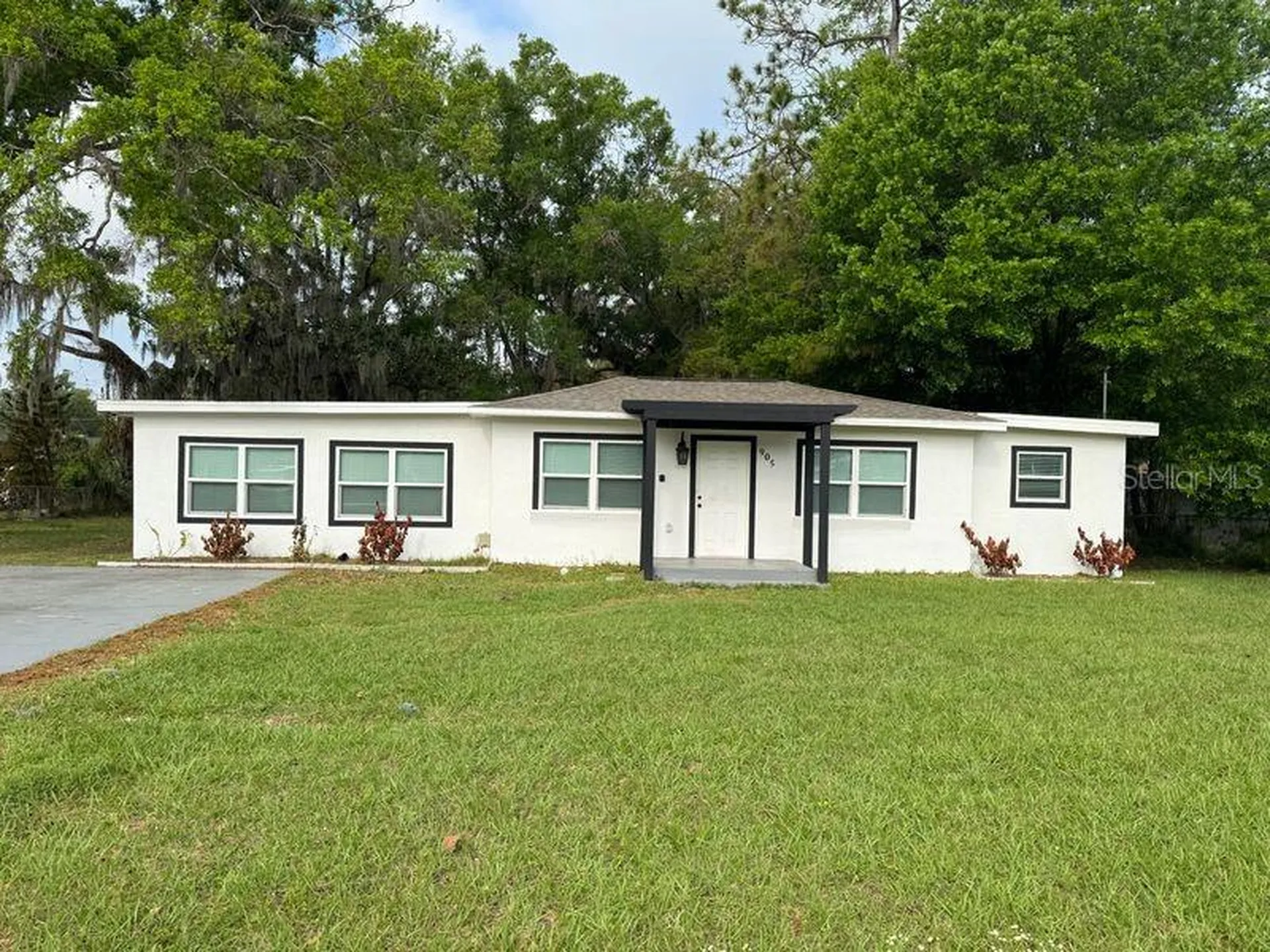 905 Center Street Plant City FL 33563