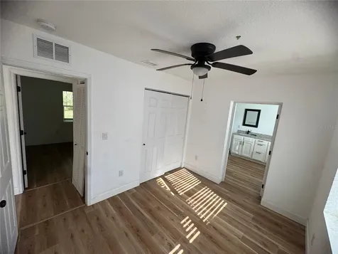 905 Center Street Plant City FL 33563