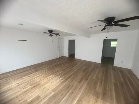 905 Center Street Plant City FL 33563