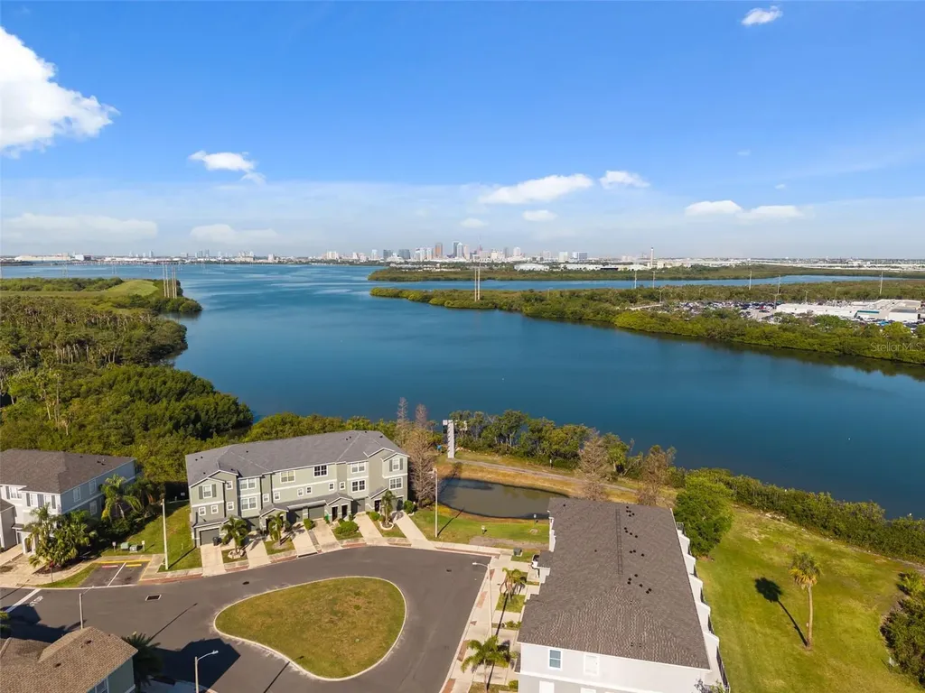 873 Tennyson Mill Circle Tampa FL 33619