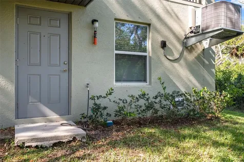 873 Tennyson Mill Circle Tampa FL 33619