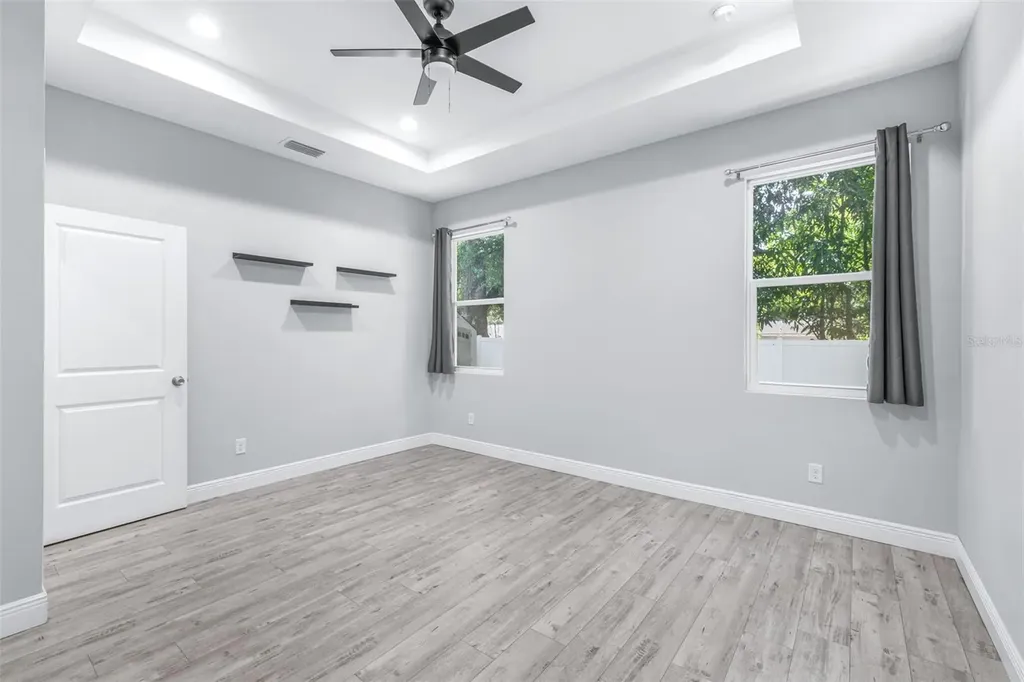 1505 E North Bay Street Tampa FL 33610