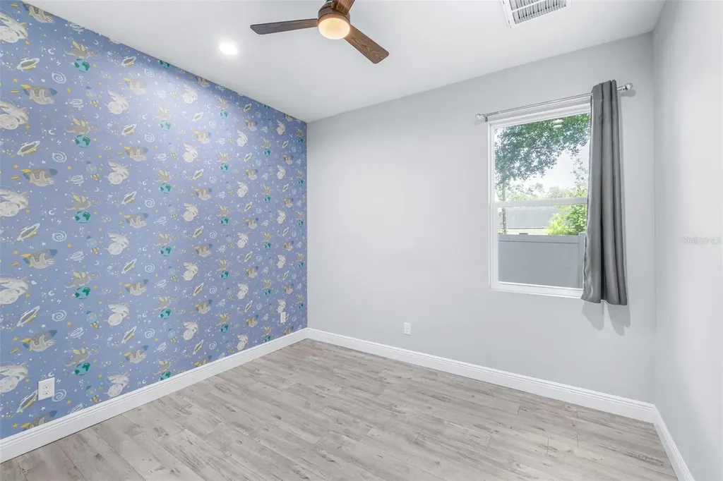 1505 E North Bay Street Tampa FL 33610