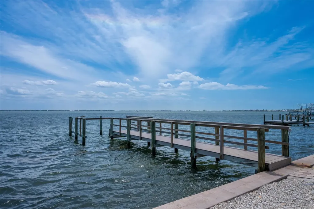 633 Key Royale Drive Holmes Beach FL 34217