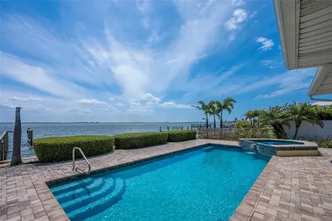 633 Key Royale Drive Holmes Beach FL 34217