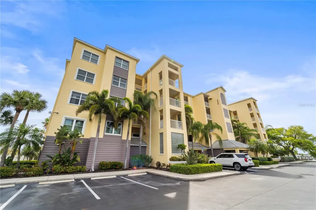 425 150th Avenue Madeira Beach FL 33708