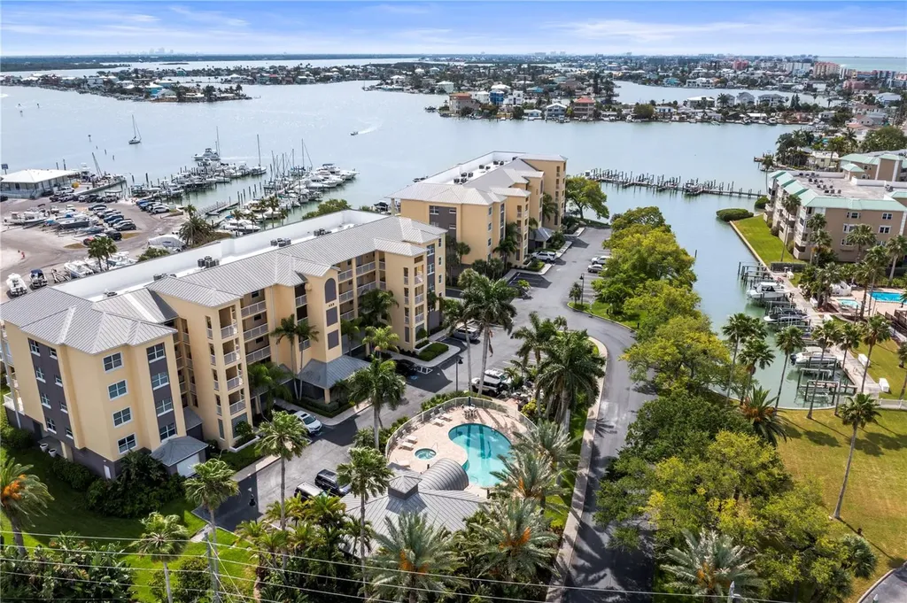 425 150th Avenue Madeira Beach FL 33708