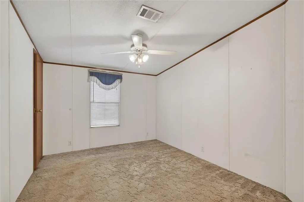 17285 SE 248th Terrace Umatilla FL 32784