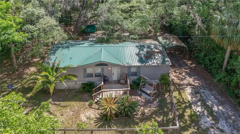 17285 SE 248th Terrace Umatilla FL 32784