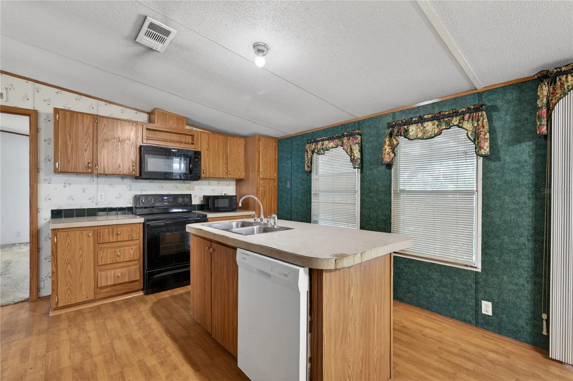 17285 SE 248th Terrace Umatilla FL 32784