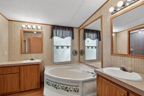 17285 SE 248th Terrace Umatilla FL 32784
