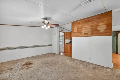 17285 SE 248th Terrace Umatilla FL 32784