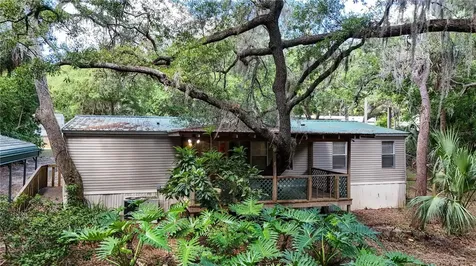 17285 SE 248th Terrace Umatilla FL 32784