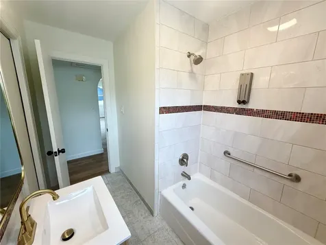 3938 2nd Avenue N St Petersburg FL 33713