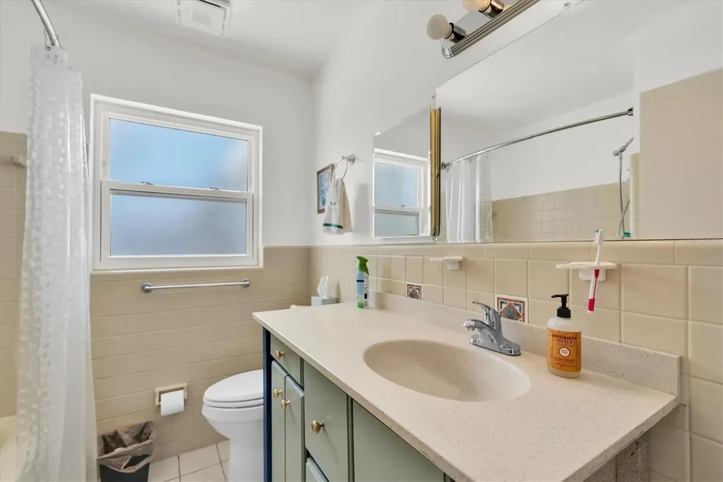 29 Southwind Drive Belleair Bluffs FL 33770
