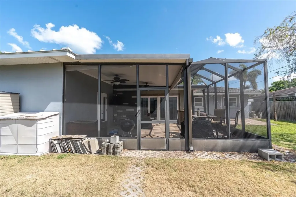 29 Southwind Drive Belleair Bluffs FL 33770