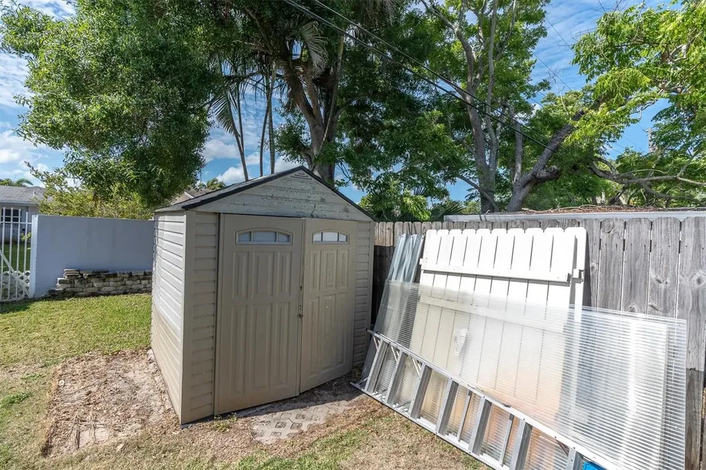 29 Southwind Drive Belleair Bluffs FL 33770