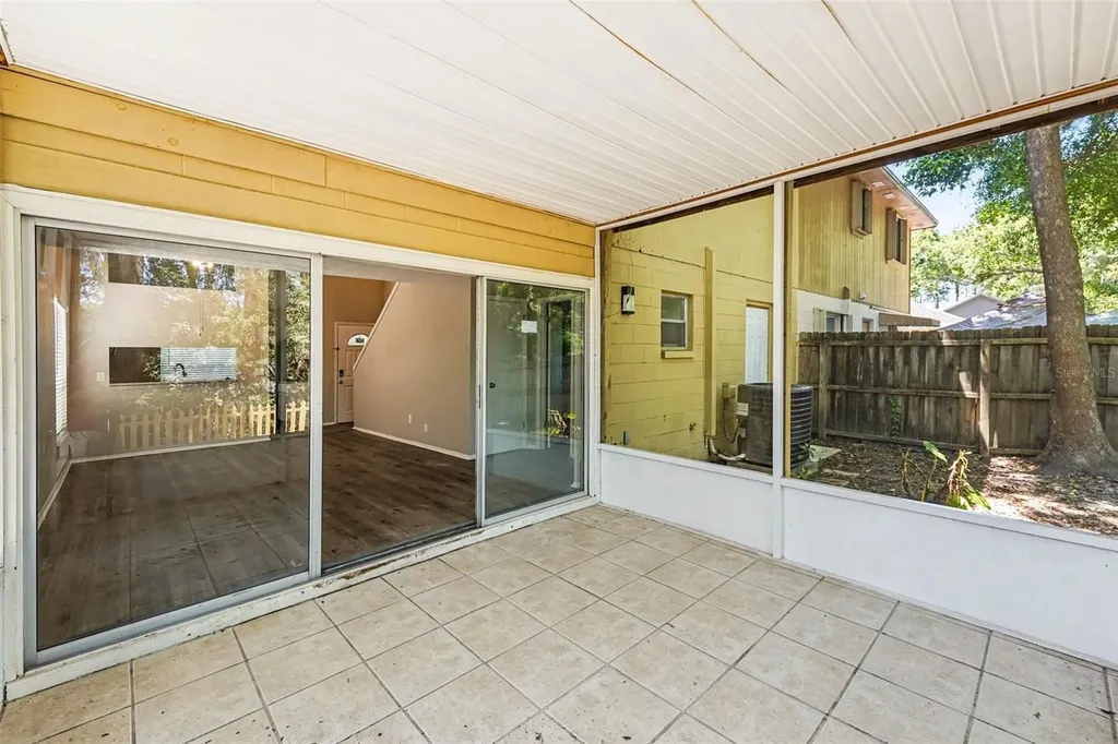 3408 Laurel Dale Drive Tampa FL 33618