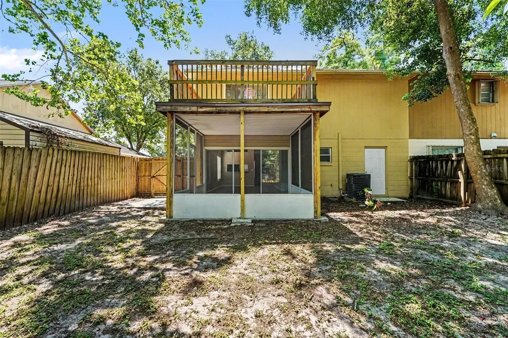 3408 Laurel Dale Drive Tampa FL 33618