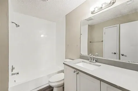 3408 Laurel Dale Drive Tampa FL 33618