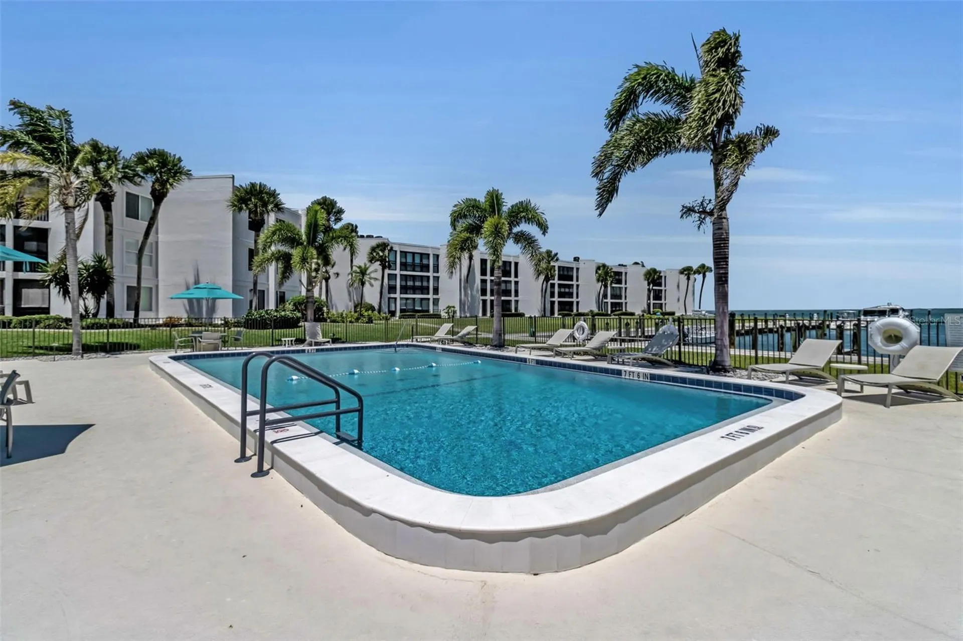 448 Gulf Of Mexico Drive Longboat Key FL 34228