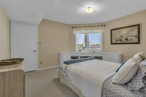 448 Gulf Of Mexico Drive Longboat Key FL 34228